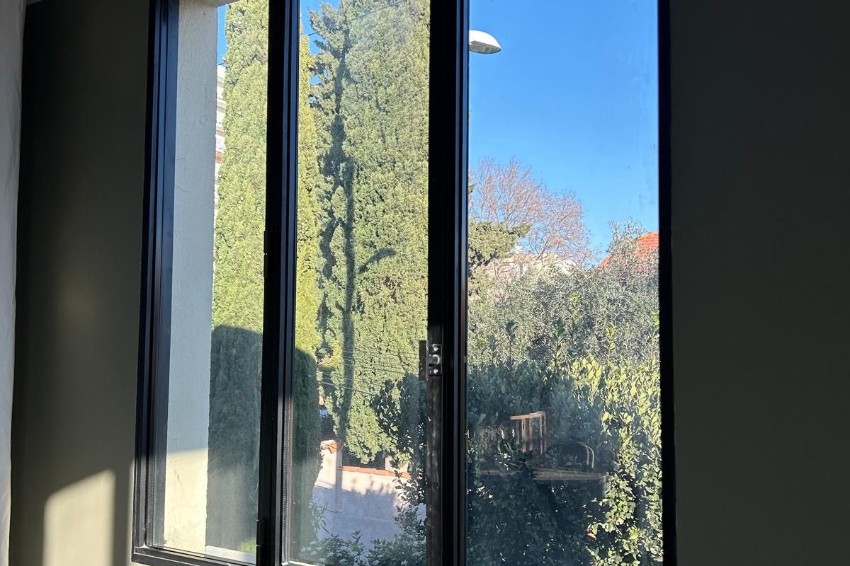 Fenêtre ouvrant à la française