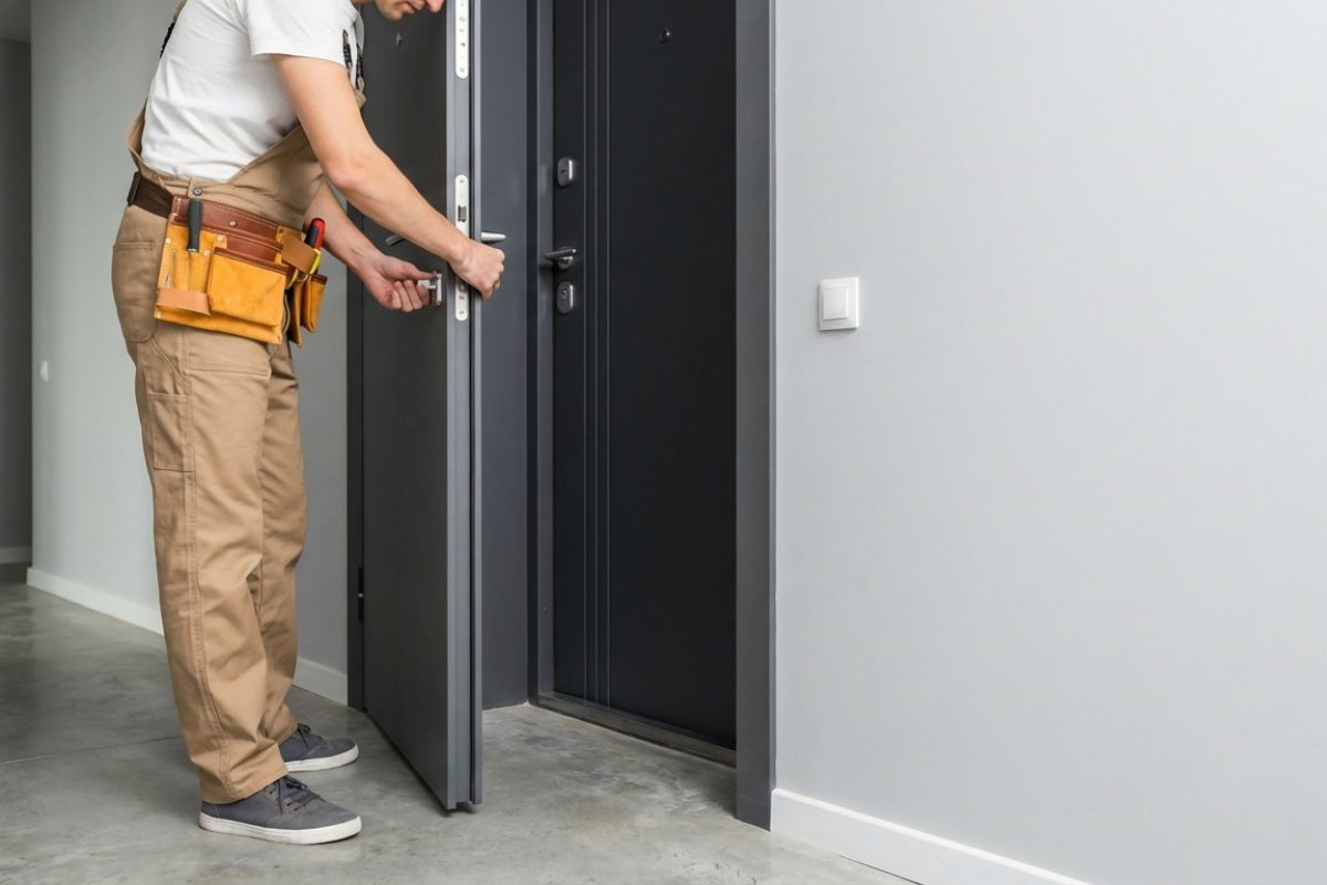 Featured-Image-Gemini-Installation-de-porte-paliere-standard-a-Campagne-Pastre-Marseille-13015